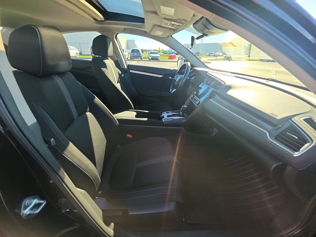 Certified 2020 Honda Civic EX image 31