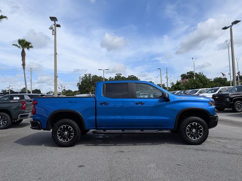 Certified 2024 Chevrolet Silverado 1500 ZR2 AWD/4WD image 2