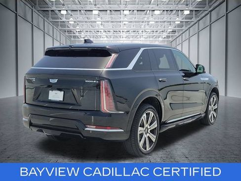 Certified 2025 Cadillac Escalade IQ Luxury 2 w/ LPO, Premium Carpet Package AWD/4WD image 7