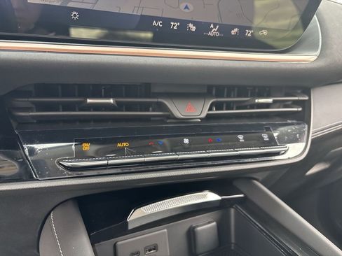 New 2026 Buick Envision Sport Touring image 21