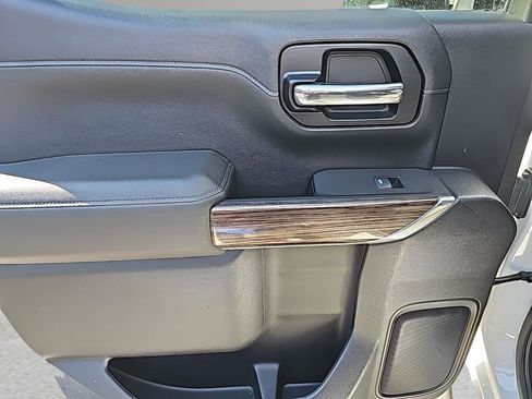 Used 2020 Chevrolet Silverado 1500 LT Trail Boss image 22