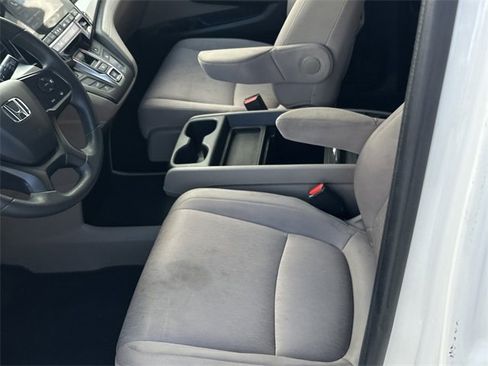 Used 2019 Honda Odyssey EX image 17