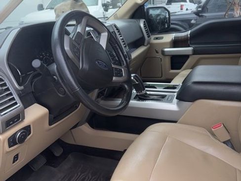 Used 2016 Ford F150 Lariat w/ Equipment Group 502A Luxury image 2