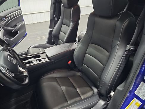 Used 2022 Honda Accord Sport image 14