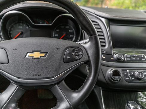 Used 2020 Chevrolet Impala LT FWD image 52