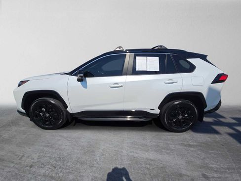 Used 2025 Toyota RAV4 XSE w/ Advanced Technology Package AWD/4WD image 6
