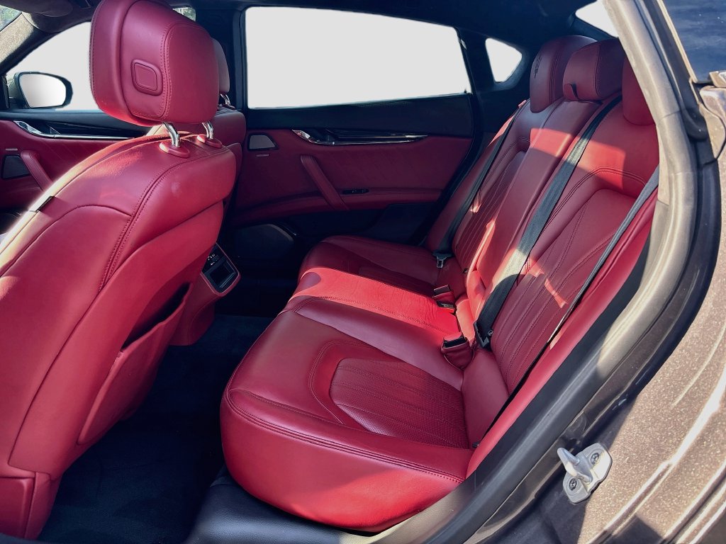 Used 2019 Maserati Quattroporte S GranLusso RWD image 25