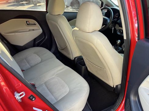 Used 2013 Kia Rio LX w/ PWR Pkg image 11