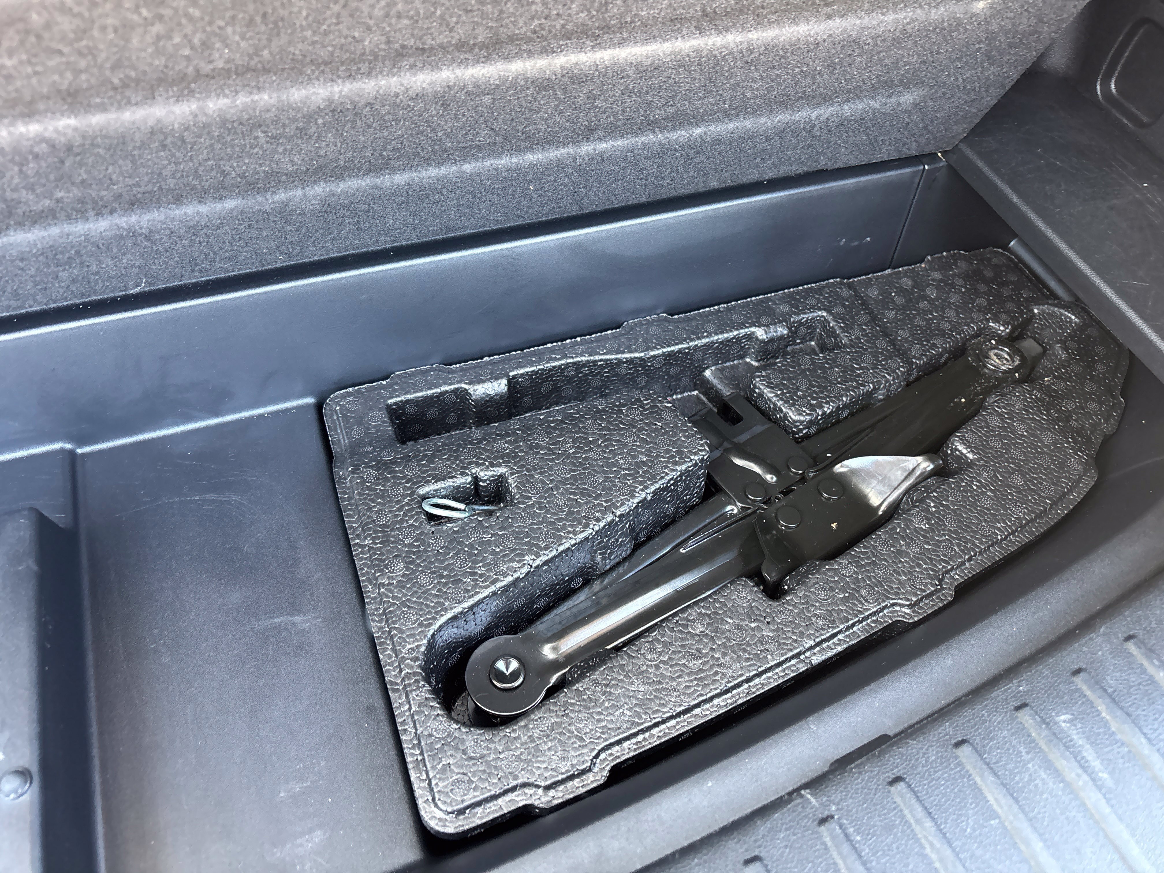 Used 2024 Kia Sorento S w/ Panoramic Sunroof Package FWD image 10