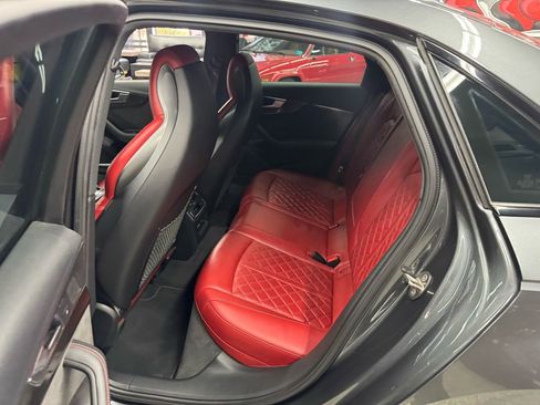 Used 2019 Audi S4 Premium Plus w/ Premium Plus Package AWD/4WD image 13