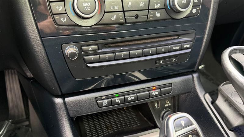 Used 2015 BMW X1 sDrive28i RWD image 34