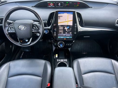 Certified 2021 Toyota Prius Prime Limited w/ Carpet Mat Package (TMS) image 15