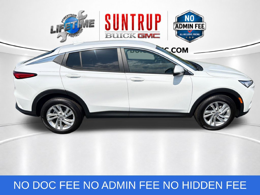 Used 2025 Buick Envista Preferred w/ Advanced Safety Package FWD image 7