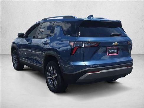 Certified 2025 Chevrolet Equinox LT w/ Convenience Package II FWD image 8