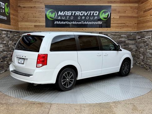 Used 2018 Dodge Grand Caravan SE FWD image 8