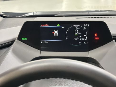 Used 2026 Toyota Prius LE FWD image 28