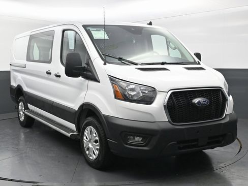 Used 2024 Ford Transit 250 Low Roof w/ Exterior Upgrade Package image 3