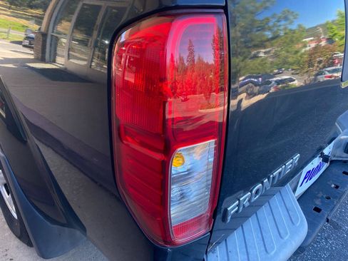 Used 2006 Nissan Frontier XE w/ (G01) XE Preferred Pkg RWD image 24