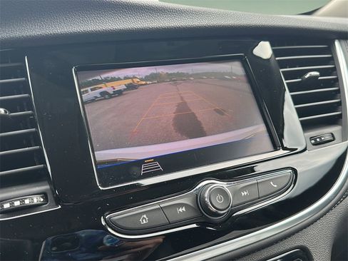 Used 2022 Buick Encore Preferred w/ Safety Package image 18