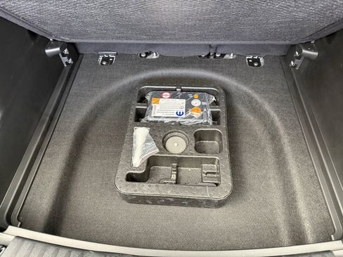 Used 2022 Jeep Compass Limited image 59