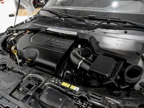 Used 2023 Land Rover Range Rover Evoque R-Dynamic S image 42