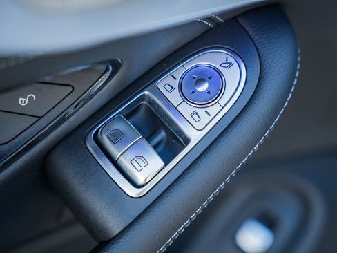 Certified 2023 Mercedes-Benz C 300 4MATIC Coupe image 35