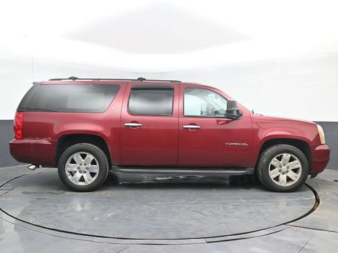 Used 2010 GMC Yukon XL SLT AWD/4WD image 15