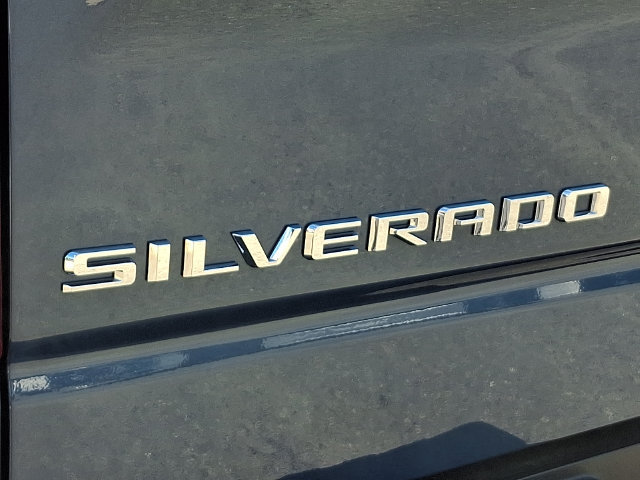 Used 2024 Chevrolet Silverado 1500 LT AWD/4WD image 33
