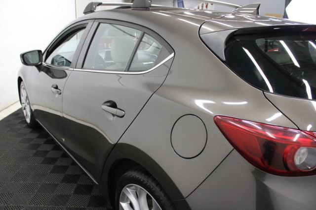 Used 2016 MAZDA MAZDA3 s Grand Touring FWD image 8