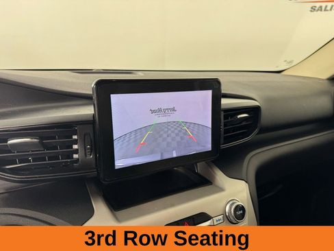 Used 2021 Ford Explorer 2WD image 3