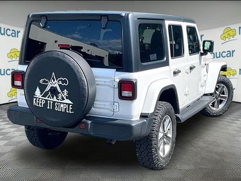 Used 2022 Jeep Wrangler Unlimited Sahara w/ Cold Weather Group AWD/4WD image 13