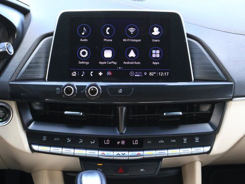 Used 2023 Cadillac CT4 Luxury image 15