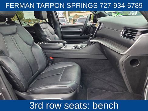 Used 2024 Jeep Wagoneer Series II image 21