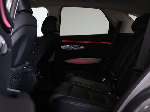 New 2026 Genesis GV70 2.5T Advanced w/ G1 Accessory Package image 38