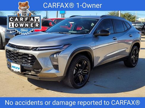 Used 2025 Chevrolet Trax ACTIV image 2