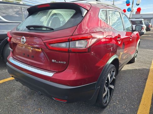 Used 2022 Nissan Rogue Sport SL image 4
