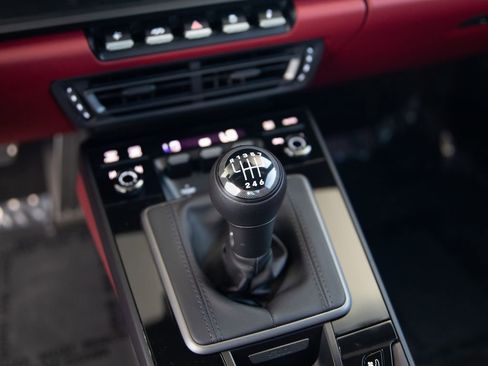Certified 2023 Porsche 911 Targa 4 GTS AWD/4WD image 17