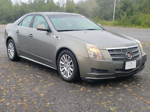Used 2011 Cadillac CTS Luxury AWD/4WD image 3