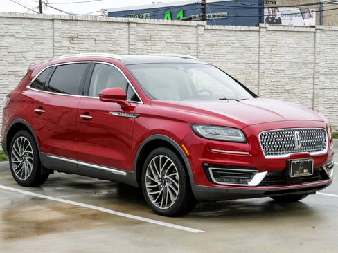 Used 2019 Lincoln Nautilus Reserve image 8