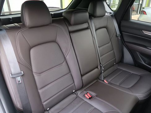 Used 2025 MAZDA CX-5 Signature image 24