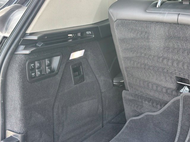 Certified 2025 BMW X7 xDrive40i AWD/4WD image 39