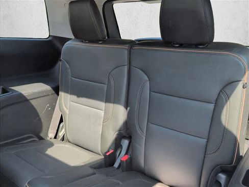 Used 2021 GMC Acadia AT4 AWD/4WD image 23