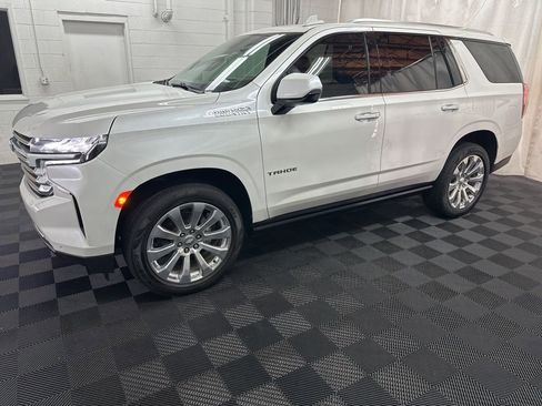 Used 2023 Chevrolet Tahoe High Country w/ Premium Package 2 image 5