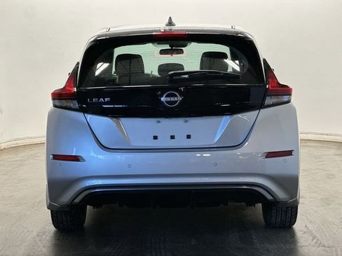 Used 2023 Nissan Leaf S image 4