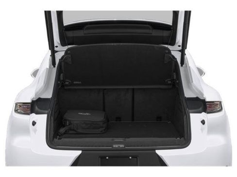 Used 2025 Porsche Cayenne Turbo image 13