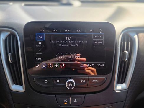Used 2023 Chevrolet Malibu LT FWD image 22