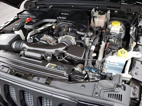 Certified 2020 Jeep Wrangler Unlimited Sport image 32