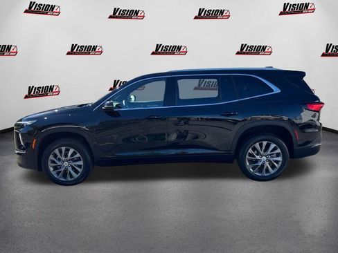 Used 2025 Buick Enclave Preferred w/ LPO, All-Weather Package image 8