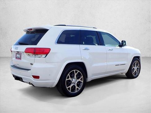 Used 2019 Jeep Grand Cherokee Overland image 4
