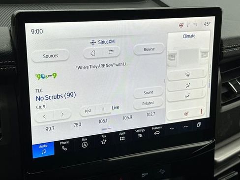 Certified 2024 Ford Expedition Max XLT image 17